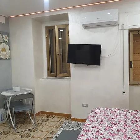 Golden House * ピッツォ