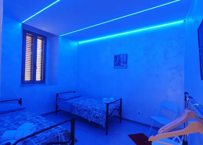 別荘 Golden House ピッツォ