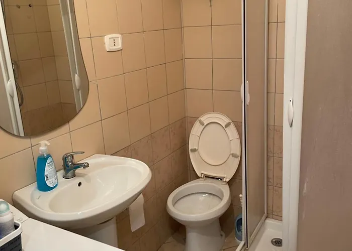 度假居 Golden House